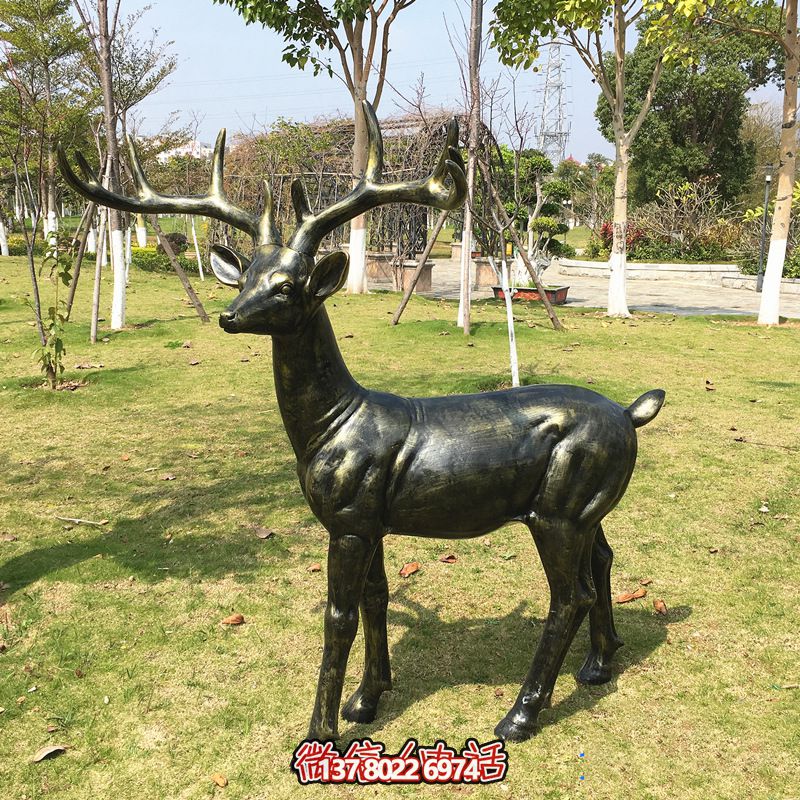 大型仿真鹿雕塑玻璃鋼公園裝飾品