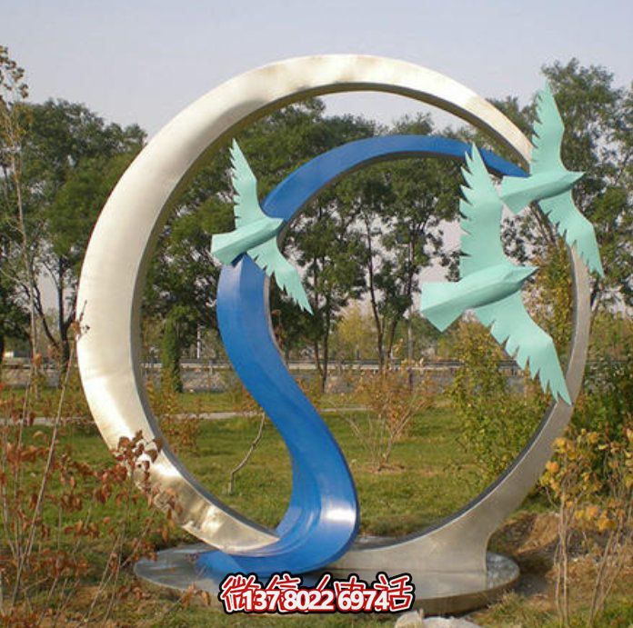 公園擺放不銹鋼圓環(huán)創(chuàng)意鴿子飛翔雕塑