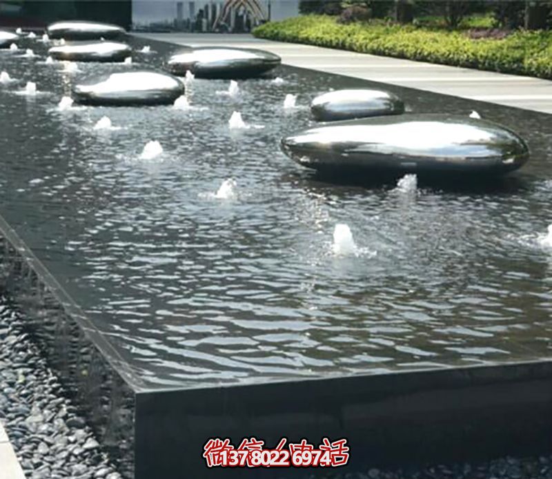 公園噴泉不銹鋼多個(gè)鵝卵石雕塑